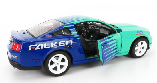 FORD USA - Shelby Mustang GT500 FALKEN REIFEN 2010